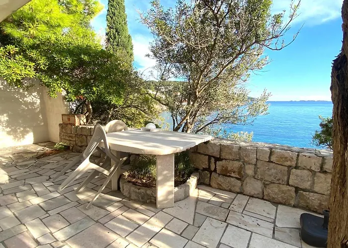 House On The Cliff Apartament